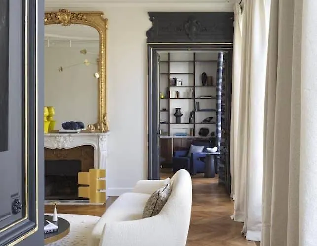 Champs-elysees / Arc De Triomphe 巴黎